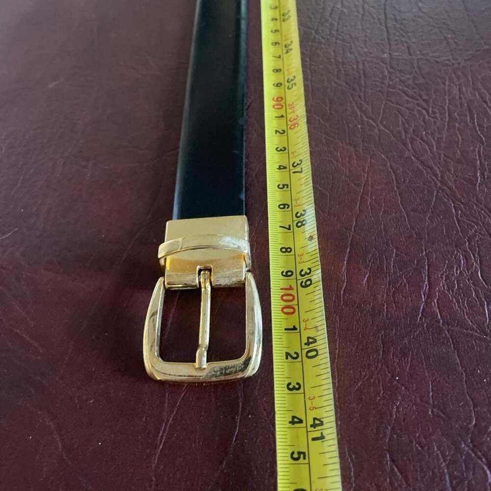 Gucci Reversible Leather Gold Buckle Belt Made in Italy